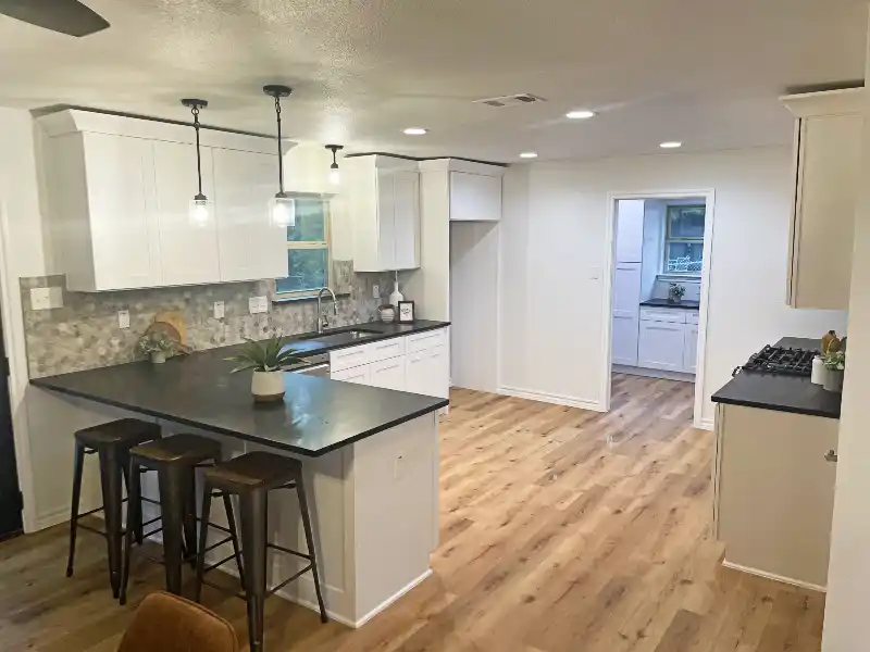 This is a commercial roofing contractor project from Texas Builders Inc.